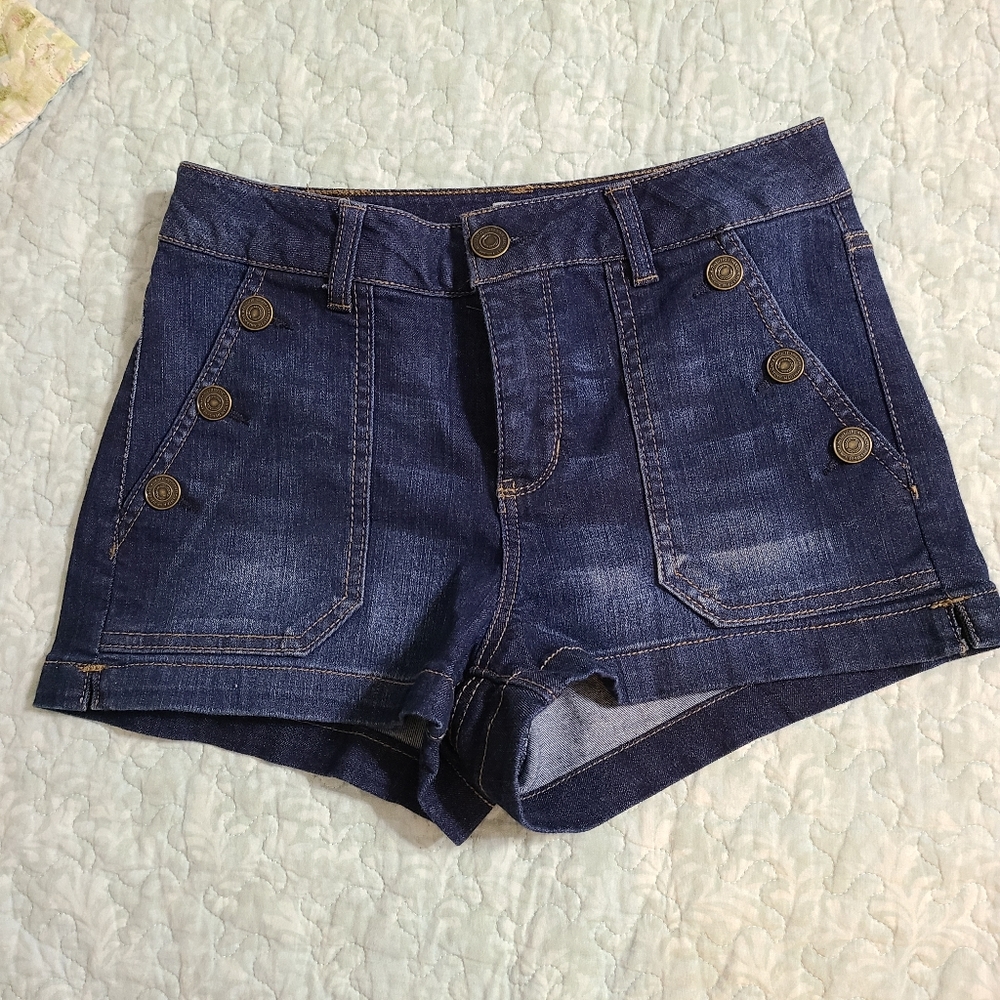 Soho size 5/6 shorts